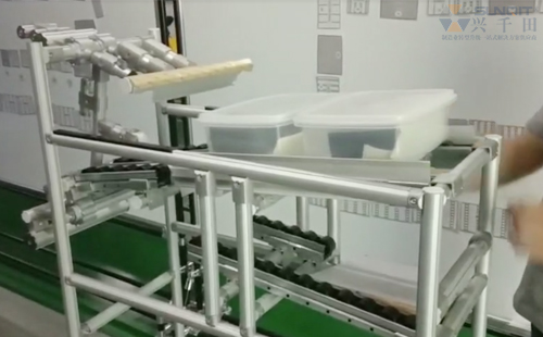 LCIA低成本自動化作品:無動力物料補給機構(gòu) LCIA低成本自動化作品:無動力物料補給機構(gòu)